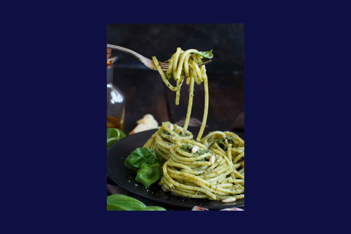 Macarrão ao Molho Pesto