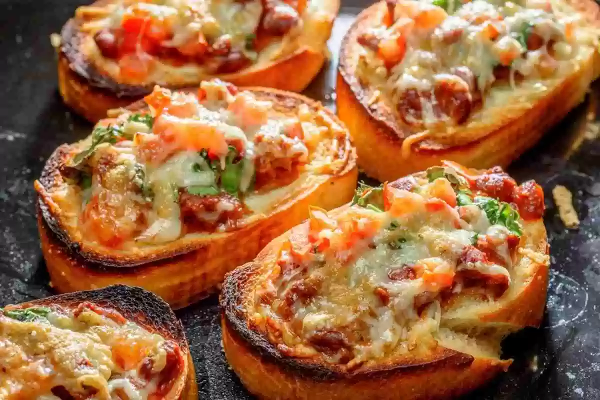 Brusqueta de Queijo com Tomate
