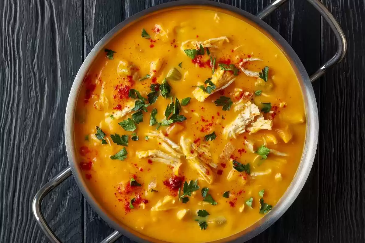Sopa de Abóbora com Frango