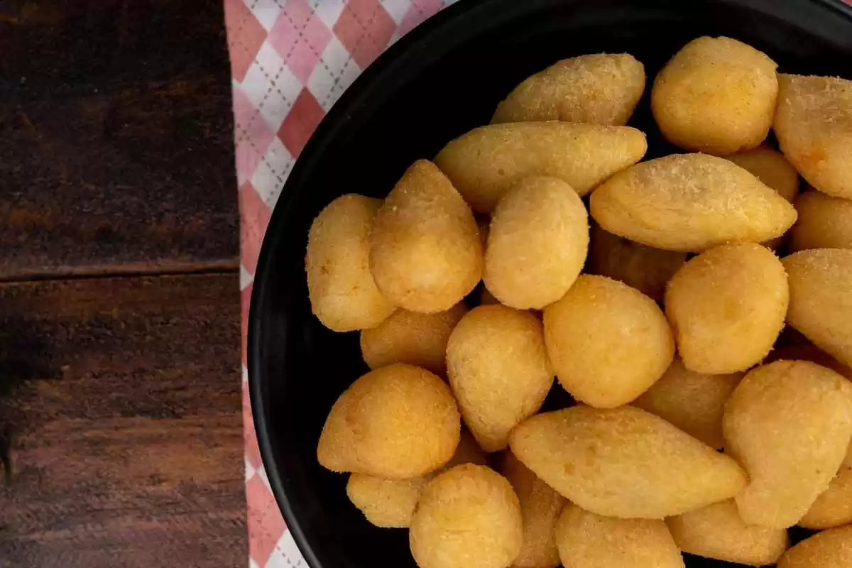 Bolinho Caipira Salgado