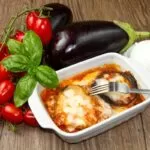 Berinjela à Parmegiana