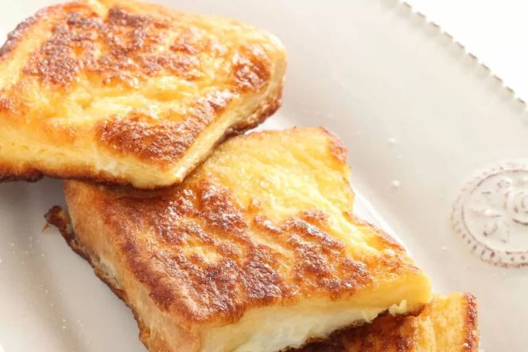 Rabanada de Tabuleiro Natalina